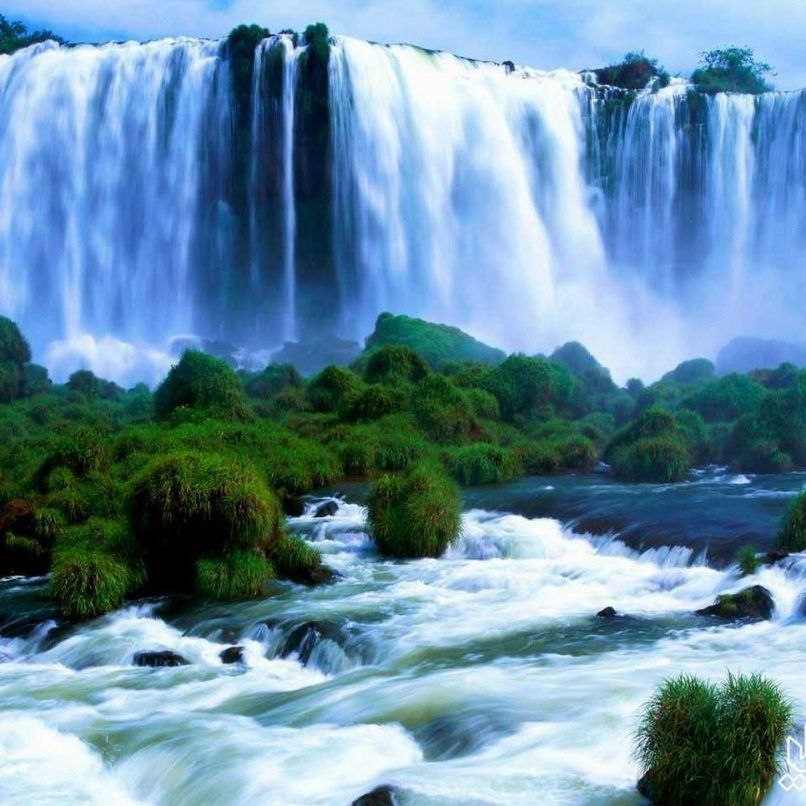 آهنگ جدید بیر گوزل وار اوندا گوزوم قالیب